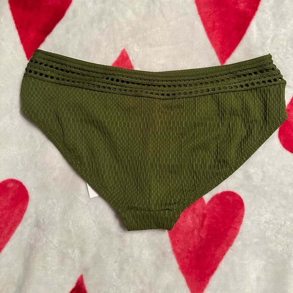 NWT Robin Piccone Perla Crochet Bikini Bottoms color moss - Picture 5 of 9
